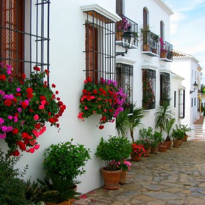 Marbella for in person Spanish lessons